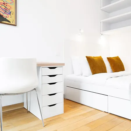 Househost Apartment Plac Na Groblach 5-2